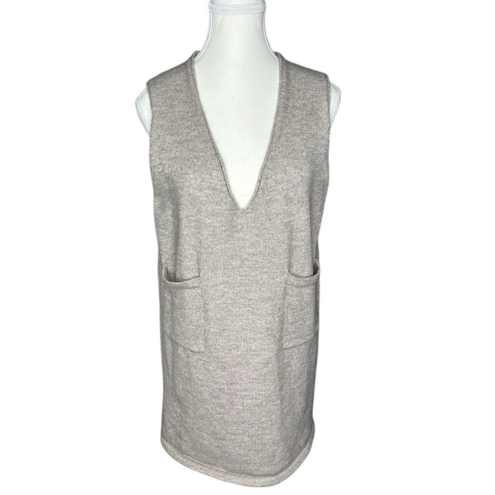 Amazon Women's Tan Neutral Minimalist V-Neck Knit Sleeveless Sweater Dress M/C38